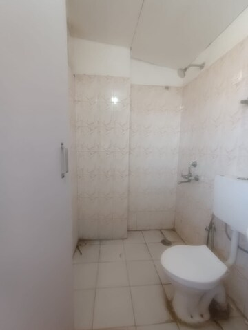 Bathroom in 4 BHK Apartment at Sarvome Shree Homes, Sector 45 – for Rent