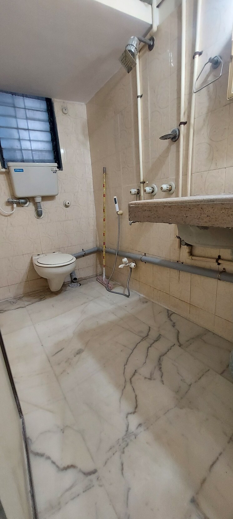 Bathroom, aishwarya-tower 2 Bedroom 820 Sq.Ft. Apartment In Santacruz East Mumbai 8842362
