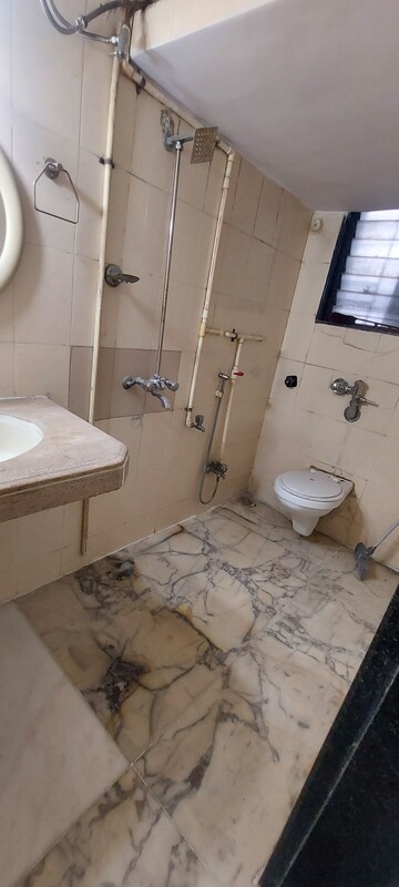 Bathroom in 2 BHK Apartment at Aishwarya Tower, Santacruz East – for Rent