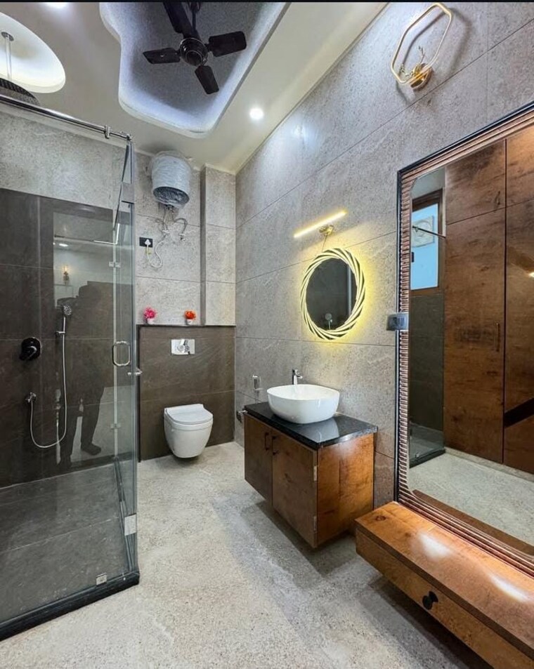 Bathroom, sector 35 2.5 Bedroom 2250 Sq.Ft. Builder Floor In Sector 35 Faridabad 8842345