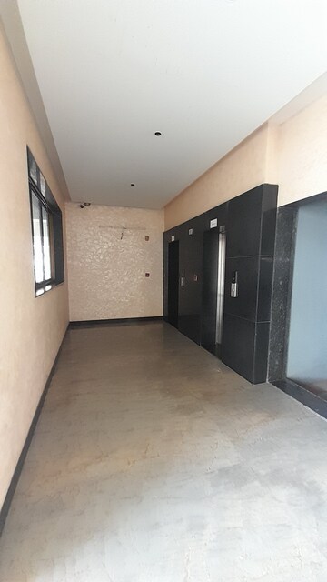 Furnished Amenities in 3 BHK Apartment at New Rajendre Nagar – for Rent