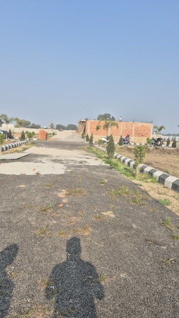  Plot – Exterior View View at Banthra Sikander Pur - for Sale