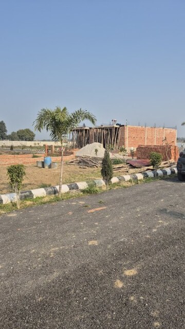 Plot Area in  Plot at Banthra Sikander Pur – for Sale
