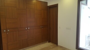 Room in 2 BHK Builder Floor at Lajpat Nagar 4 – for Sale