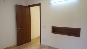 Room in 2 BHK Builder Floor at Lajpat Nagar 4 – for Sale