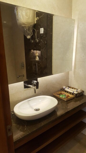Furnished Amenities in 2 BHK Builder Floor at Lajpat Nagar 4 – for Sale