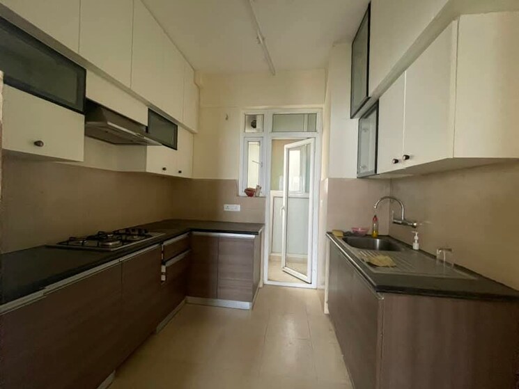 Kitchen, conscient-heritage-max 3 Bedroom 1942 Sq.Ft. Apartment In Sector 102 Gurgaon 8842383