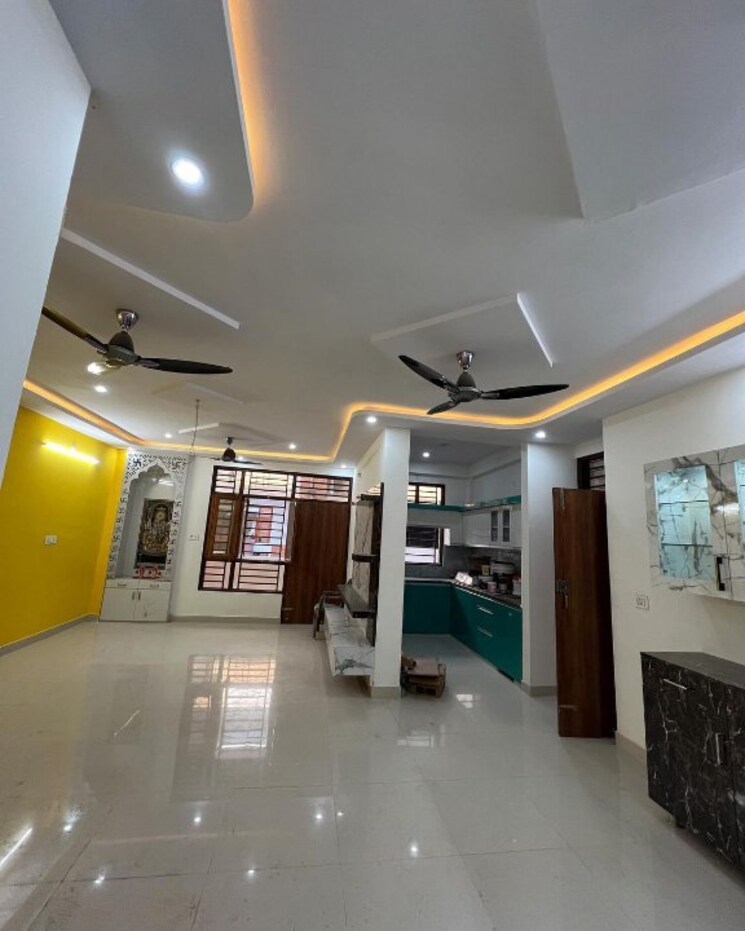 Living Room, sri-sai-basera 3 Bedroom 1500 Sq.Ft. Villa In Krishna Nagar Lucknow 8842366