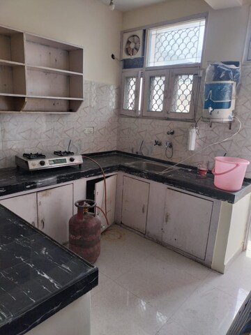 Kitchen in 1 RK Independent House at RWA Apartments, Sector 31 – for Rent