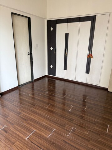 2 BHK Apartment For Rent in Piramal Vaikunth, Balkum Pada