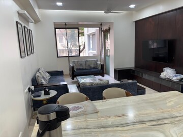 Living Room in 3 BHK Apartment at Nepean Sea Road – for Rent