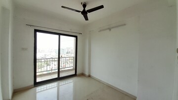 Room in 2 BHK Apartment at Amlidih – for Rent