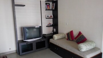Furnished Amenities in 2 BHK Apartment at Bhansali Whispering Winds, Pashan – for Rent