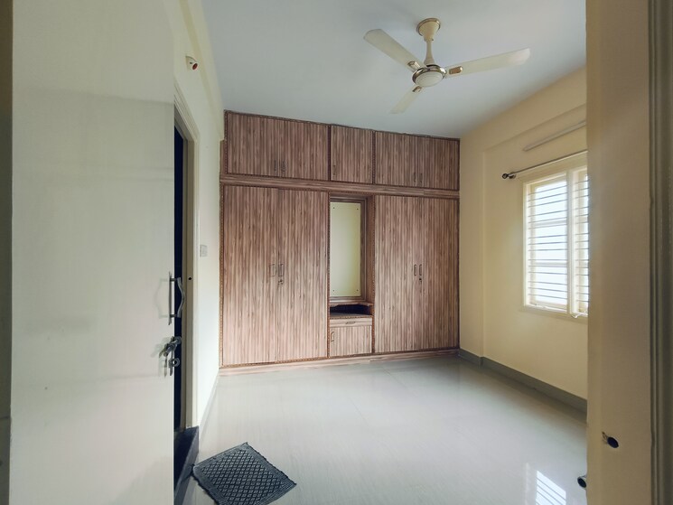 Bedroom, hsr layout 1 Bedroom 600 Sq.Ft. Penthouse In Hsr Layout Bangalore 8842460
