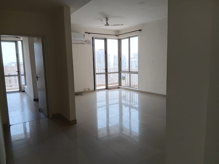 Room, pioneer-park-phase-1 3 Bedroom 2060 Sq.Ft. Apartment In Sector 61 Gurgaon 8842518