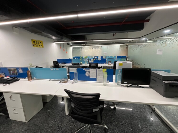 Team Area, sector 63 Commercial Office Space 1200 Sq.Ft. In Sector 63 Noida 8842503