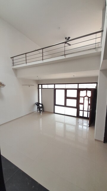 Staircase in 3 BHK Villa at Saddu – for Rent