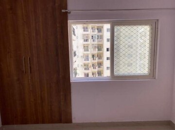 Room in 2 BHK Apartment at Nimbus The Hyde park, Sector 78 – for Rent