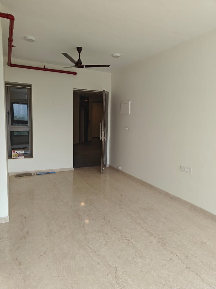 Living Room, kalpataru-paramount-b 2 Bedroom 672 Sq.Ft. Apartment In Kapur Bawdi Thane 8842524