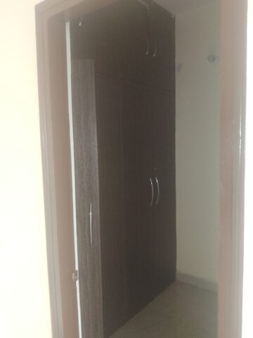 Building Lobby in 3 BHK Apartment at Gomti Nagar – for Rent