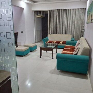 Team Area in 3 BHK Apartment at Orchid Platina, Vemali – for Rent