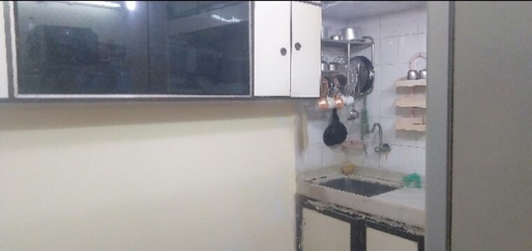 Room, takshila-chs 1 Bedroom 630 Sq.Ft. Apartment In Andheri East Mumbai 8842665