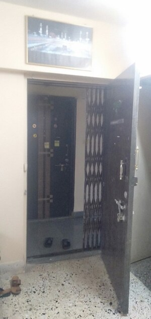 Building Lobby in 1 BHK Apartment at Takshila CHS, Andheri East – for Sale