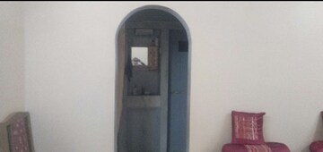 Furnished Amenities in 1 BHK Apartment at Takshila CHS, Andheri East – for Sale