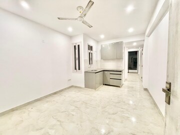 1 BHK Builder Floor For Rent in Chattarpur
