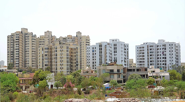 Exterior View, dlf-silver-oaks 2 Bedroom 1150 Sq.Ft. Apartment In Sector 26 Gurgaon 8842608