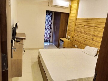 Furnished Amenities in 2 BHK Independent House at Vaishali Nagar – for Rent
