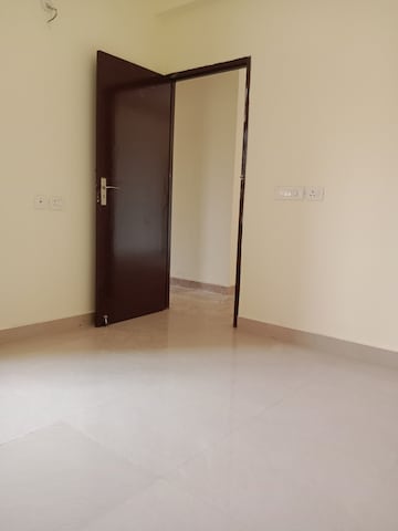 2 BHK Apartment For Rent in Amrapali Dream Valley, Tech Zone 4 Greater Noida