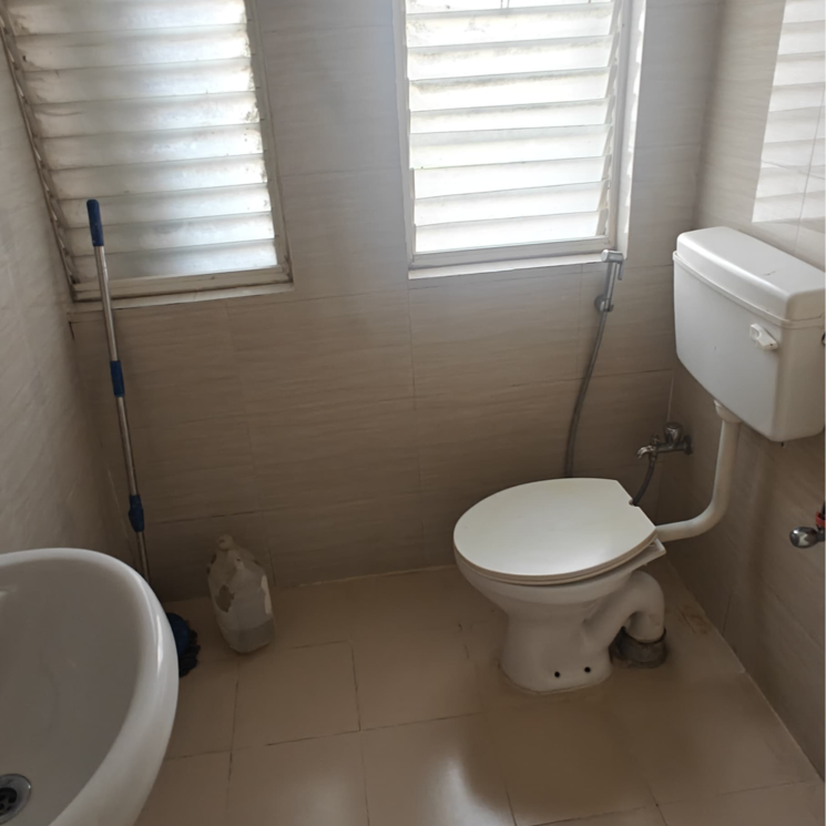 Bathroom, upavp-bhagirathi-enclave 3 Bedroom 1600 Sq.Ft. Apartment In Ghuswal Kalan Lucknow 8842816