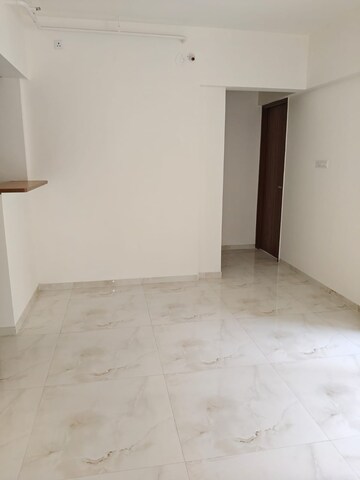 Room in 2 BHK Apartment at Pinnacle Neelanchal, Baner – for Rent