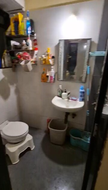 Bathroom in 1 BHK Apartment at Shashtri Nagar – for Rent