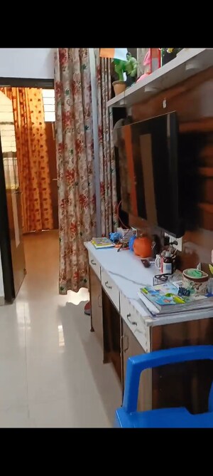 Furnished Amenities in 3 BHK Builder Floor at Edenburg City, Sector 91 – for Sale