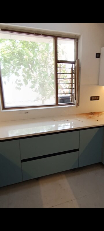 Kitchen in 4 BHK Builder Floor at BPTP Eden Estate, Sector 81 – for Sale