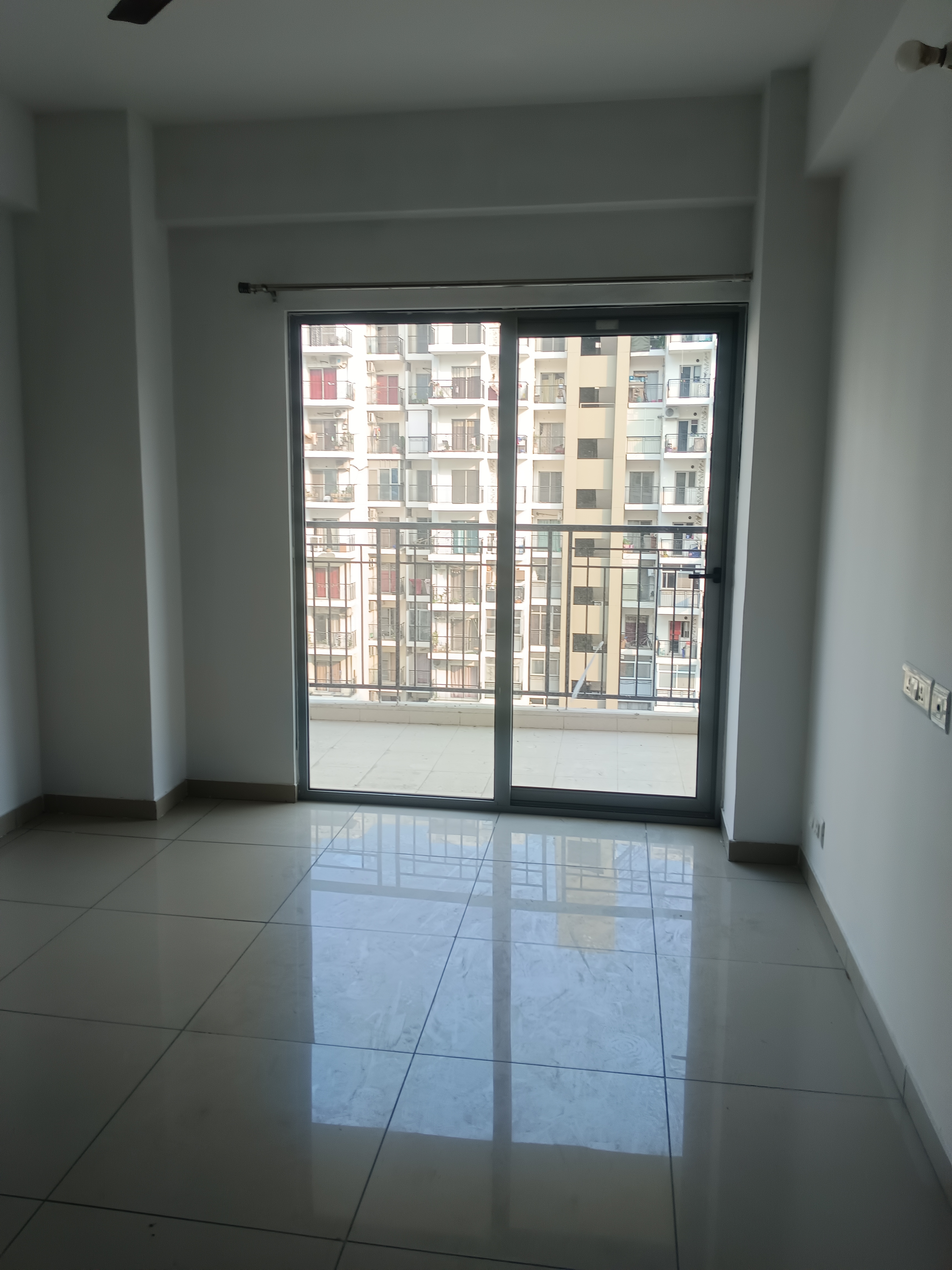 2 BHK + Study Room 663 Sq.Ft. Apartment in Gulshan Bellina