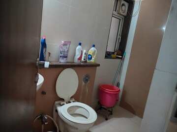 Bathroom in 2 BHK Apartment at Windsor Garden Enclave, Vasant Vihar – for Rent