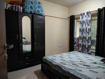 Bedroom in 2 BHK Apartment at Windsor Garden Enclave, Vasant Vihar – for Rent