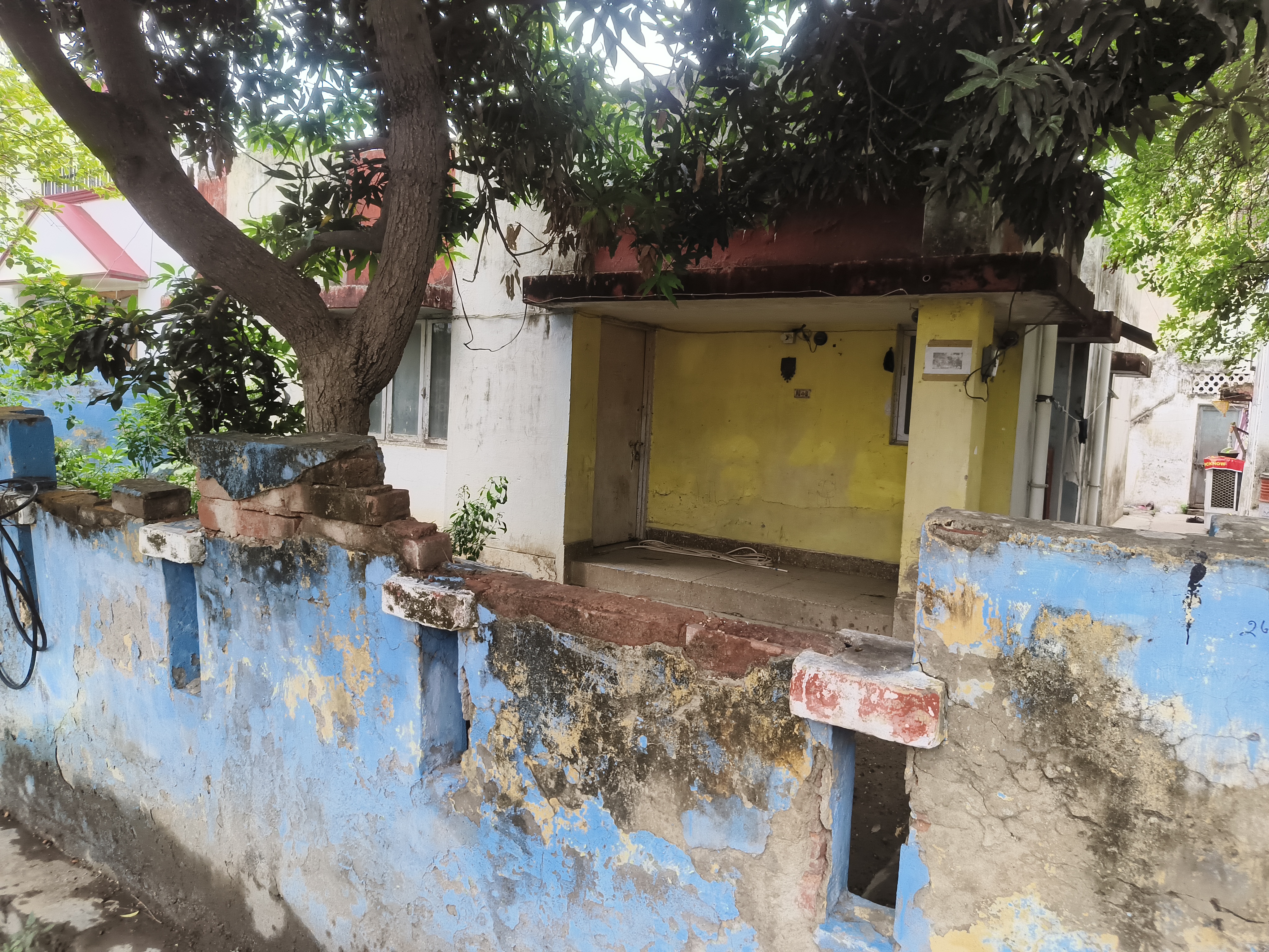 3 BHK + Pooja Room,Servant Room Independent House For Sale in House Sale Awas Vikas Ind