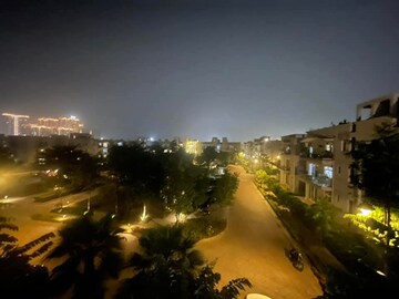 3 BHK Apartment – Exterior View View at BPTP Amstoria, Sector 102 - for Rent