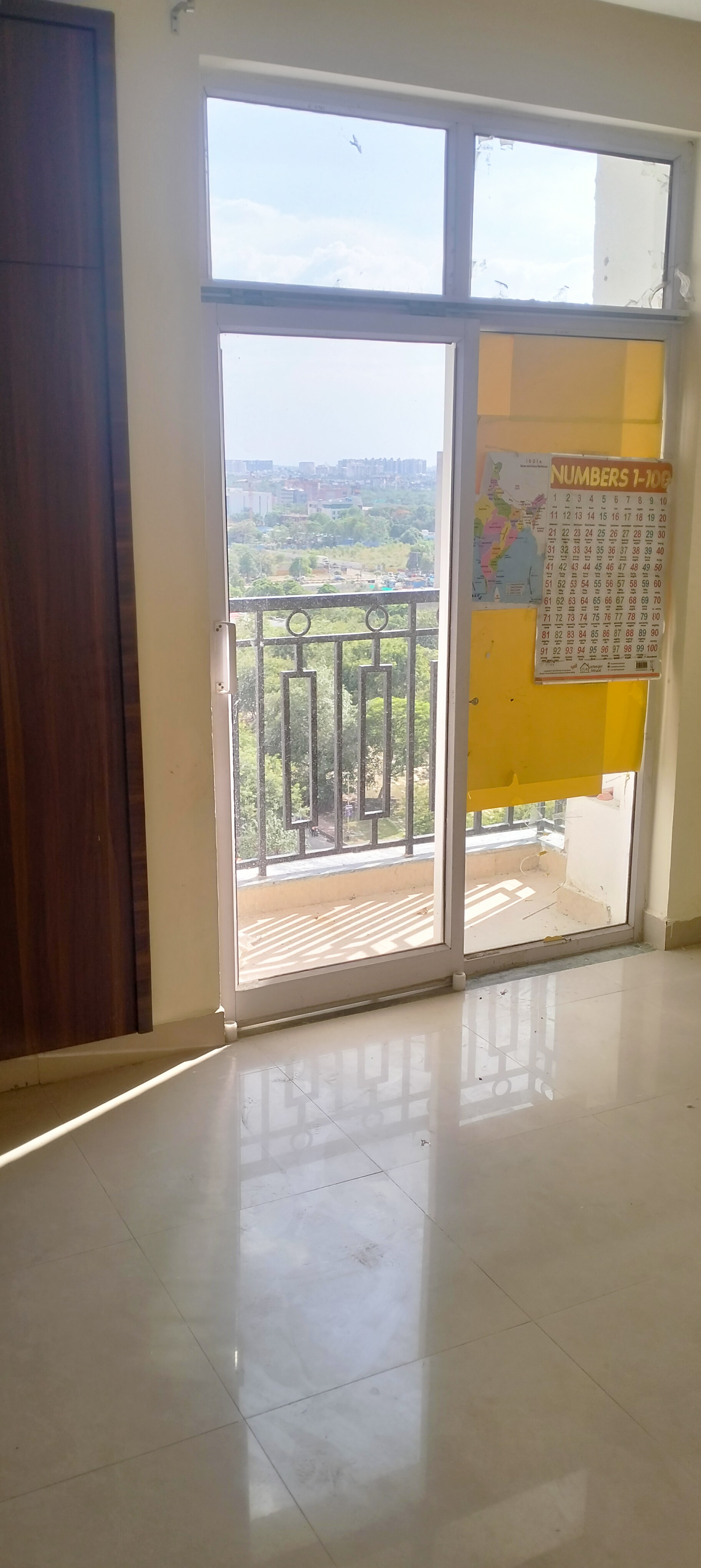 3.5 BHK 2200 Sq.Ft. Apartment in Ansal API Celebrity Greens