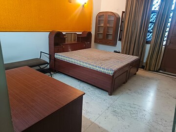 Bedroom in 3 BHK Independent House at South City 1 – for Rent