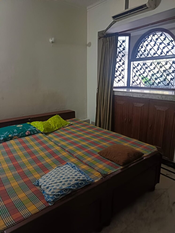 Bedroom, south city 1 3 Bedroom 263 Sq.Yd. Independent House In South City 1 Gurgaon 8842993