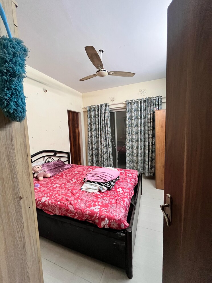 Master Bedroom, ravi-group-gaurav-woods-2 3 Bedroom 1350 Sq.Ft. Apartment In Mira Road Thane 8842935