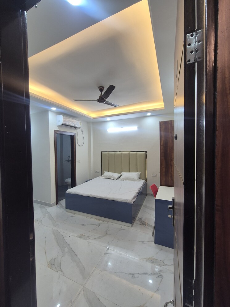 Room, queens-plaza 1 Bedroom 450 Sq.Ft. Apartment In Sector 43 Gurgaon 8842992