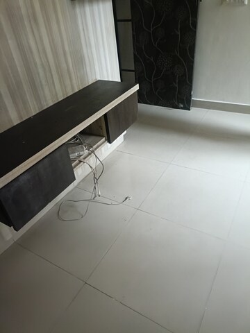 Furnished Amenities in 2 BHK Apartment at Nirala Aspire, Sector 16 Greater Noida – for Rent