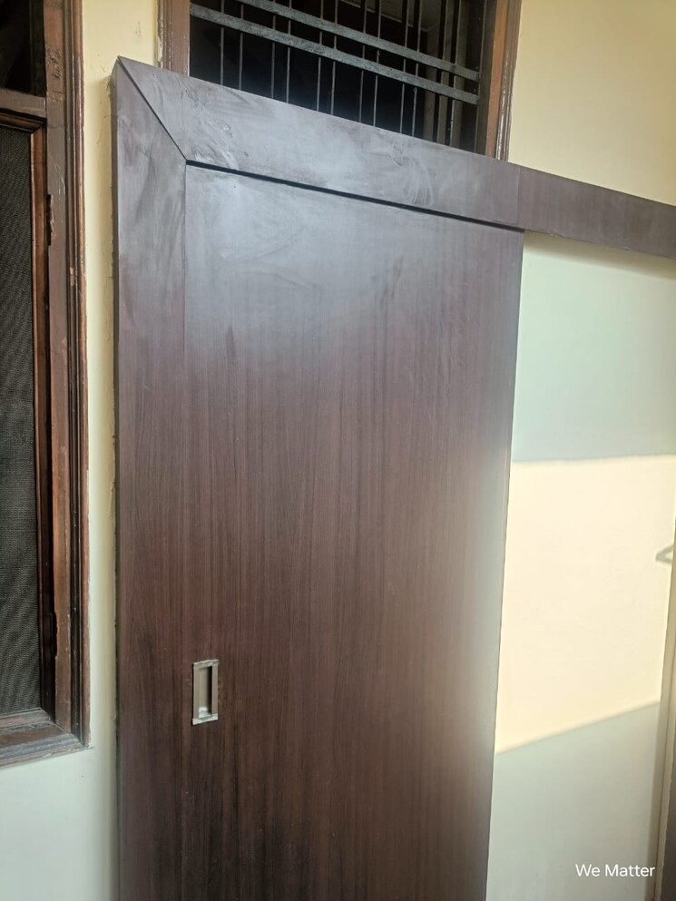 undefined, sector 14 1 Bedroom 800 Sq.Ft. Independent House In Sector 14 Faridabad 8843068