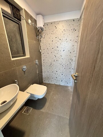 Bathroom in 1 BHK Apartment at Dynamix Avanya, Dahisar East – for Sale